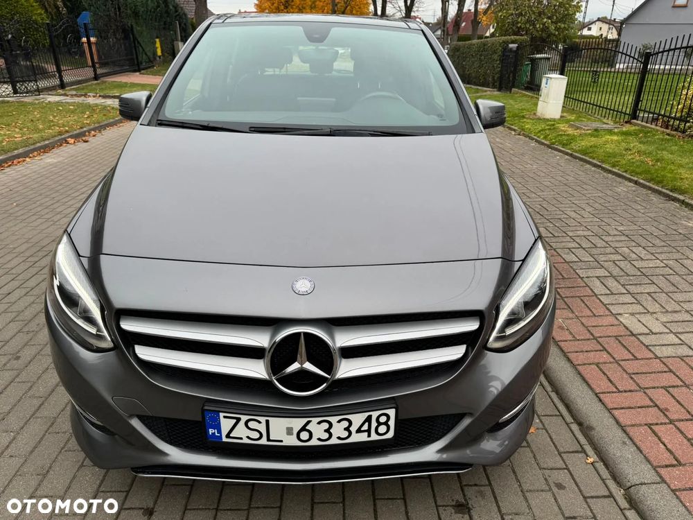 Mercedes-Benz Klasa B 250 4Matic 7G-DCT UrbanStyle Edition - 3