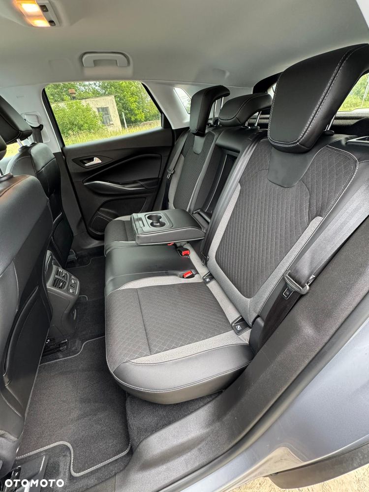 Opel Grandland X 1.2 T GPF Elegance S&S - 21