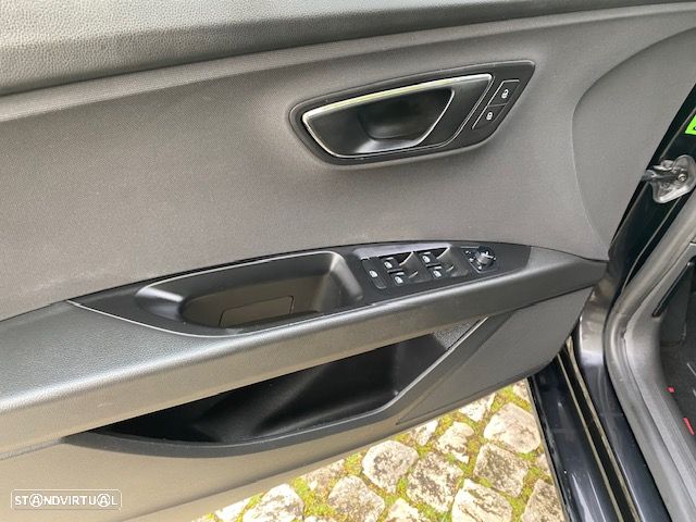 SEAT Leon 1.6 TDI Style Ecomotive - 11