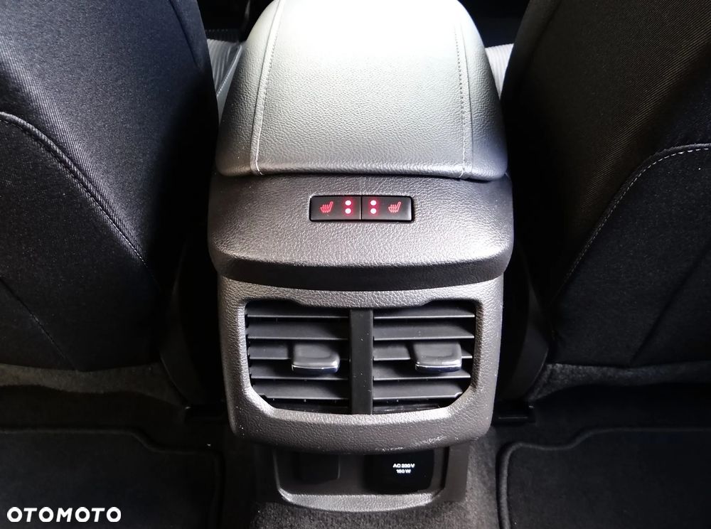 Ford Mondeo Turnier 2.0 EcoBlue Titanium - 18