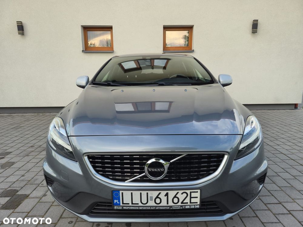 Volvo V40 D3 Drive-E R-Design Kinetic - 2