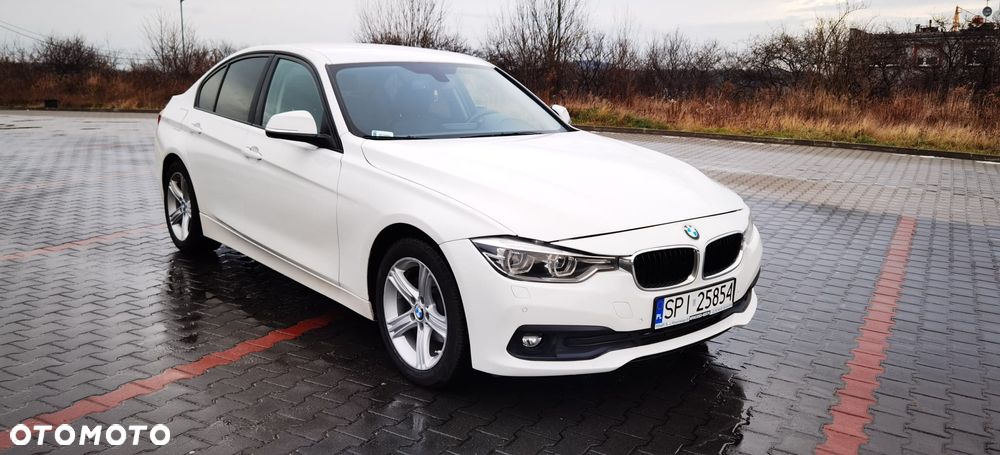 BMW Seria 3 318d - 3