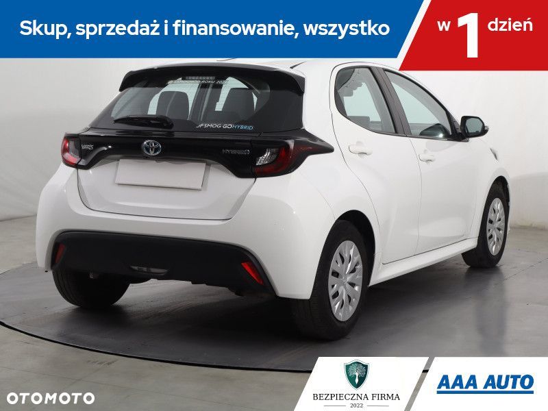 Toyota Yaris - 7
