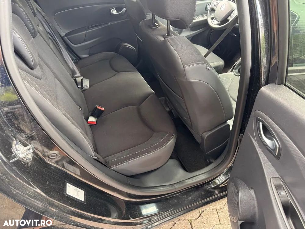 Renault Clio (Energy) TCe 90 Start & Stop INTENS - 23