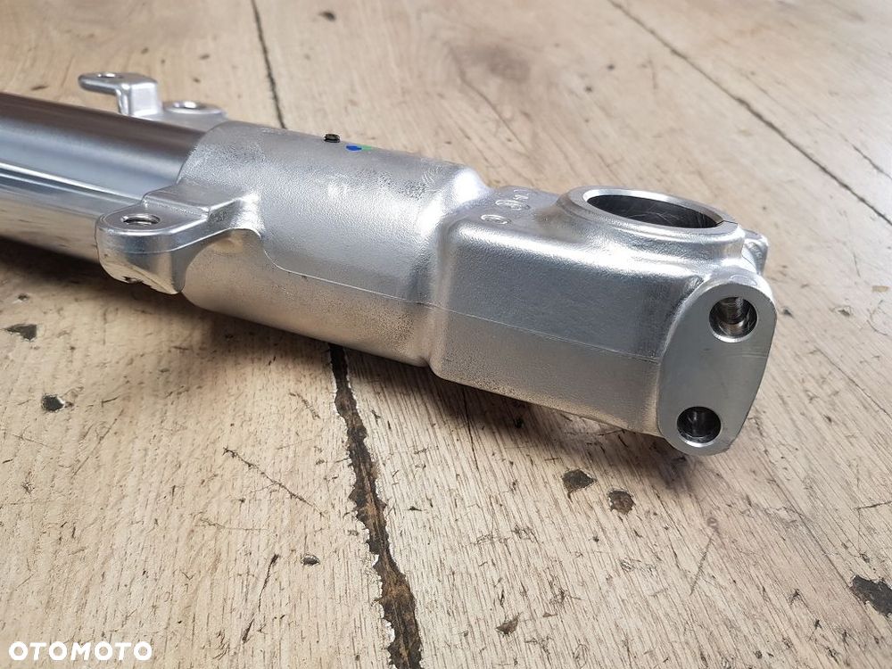 Rura laga kopyto Suzuki GSX-R 750W  51110-17E20 - 15