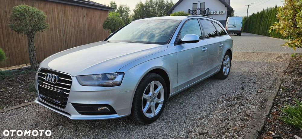 Audi A4 - 1
