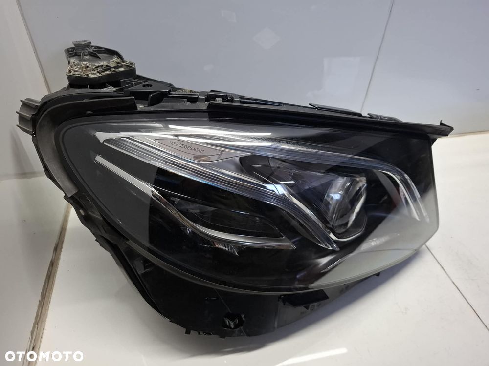LAMPA PRZEDNIA PRZÓD PRAWA MERCEDES W213 MULTIBEAM FULL LED IDEALNA a2139064804 - 2