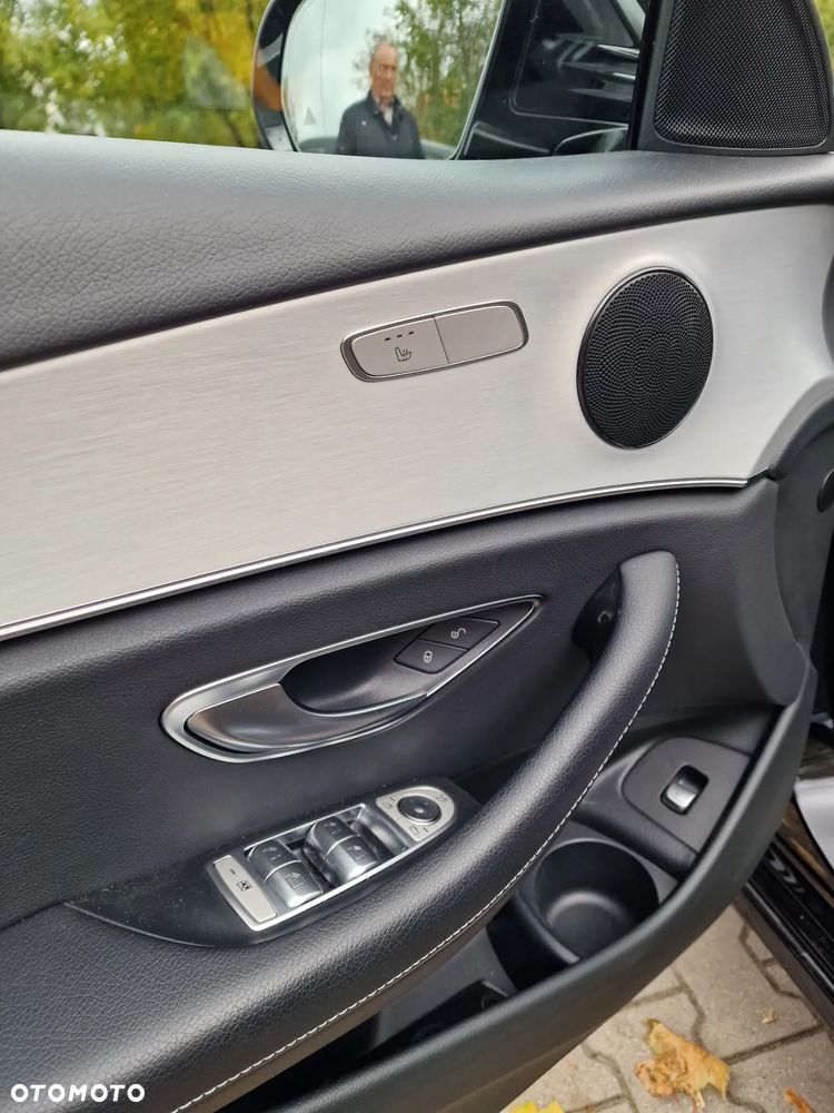 Mercedes-Benz Klasa E 200 4-Matic AMG/Avantgarde - 6