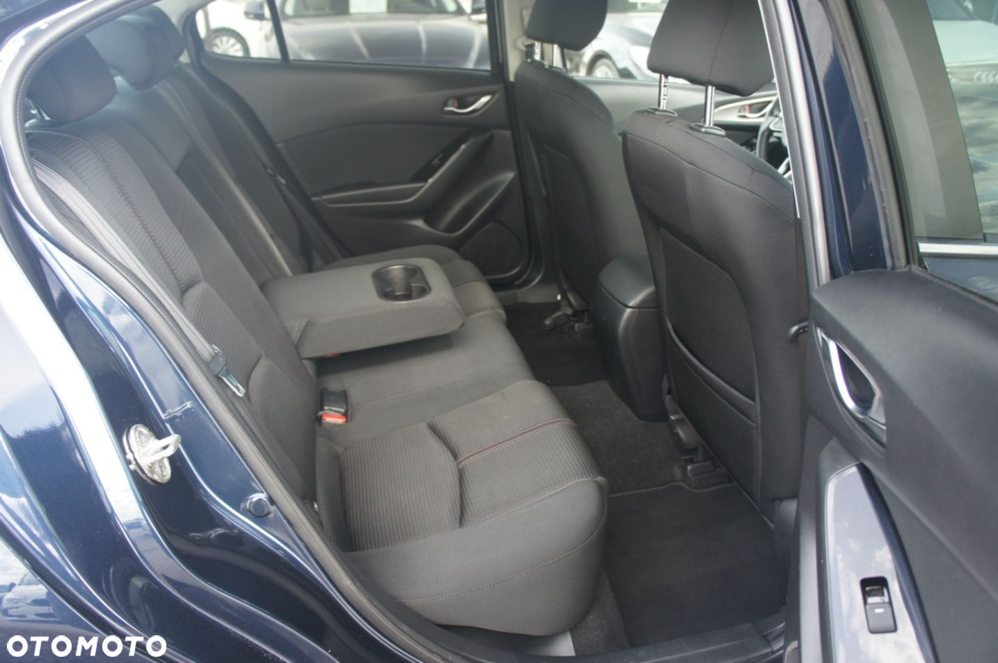 Mazda 3 - 13