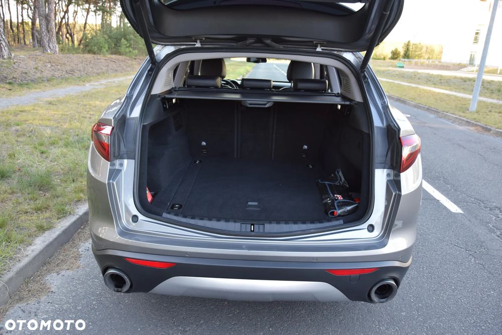 Alfa Romeo Stelvio 2.0 Turbo Super Q4 - 29