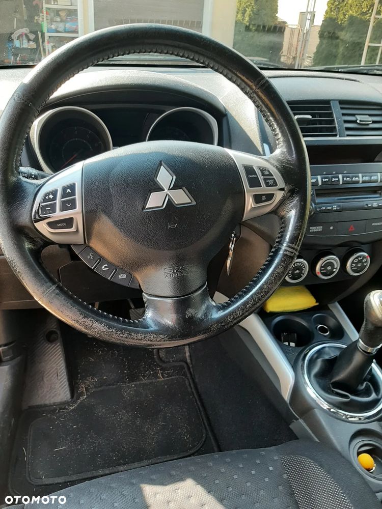 Mitsubishi ASX 1.6 Inform - 35