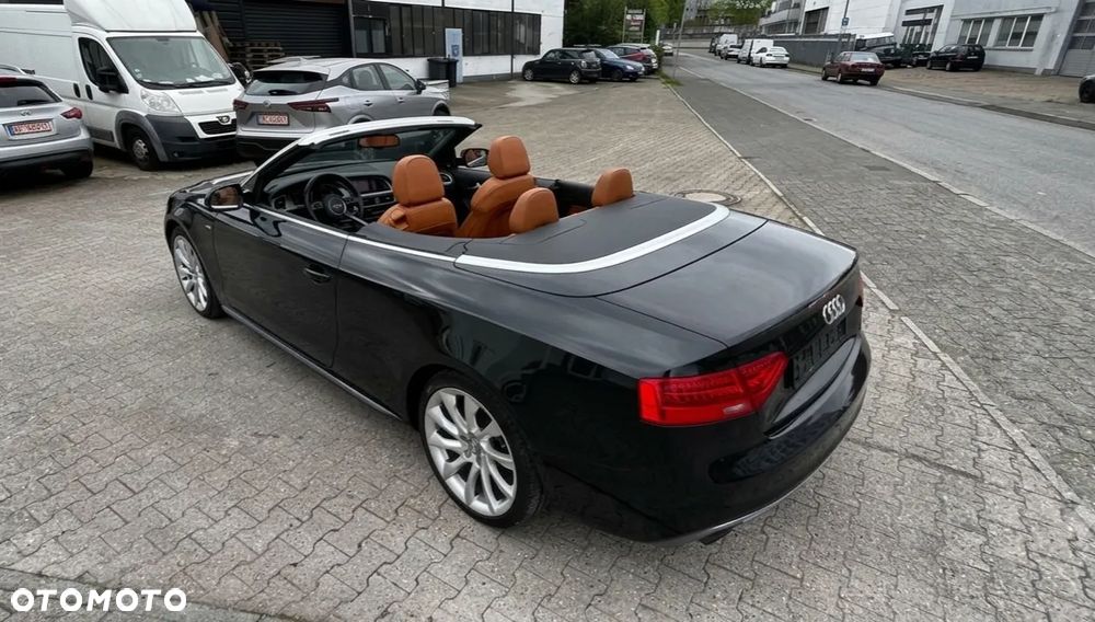 Audi A5 Cabrio - 6