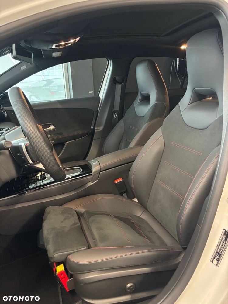 Mercedes-Benz Klasa A - 30