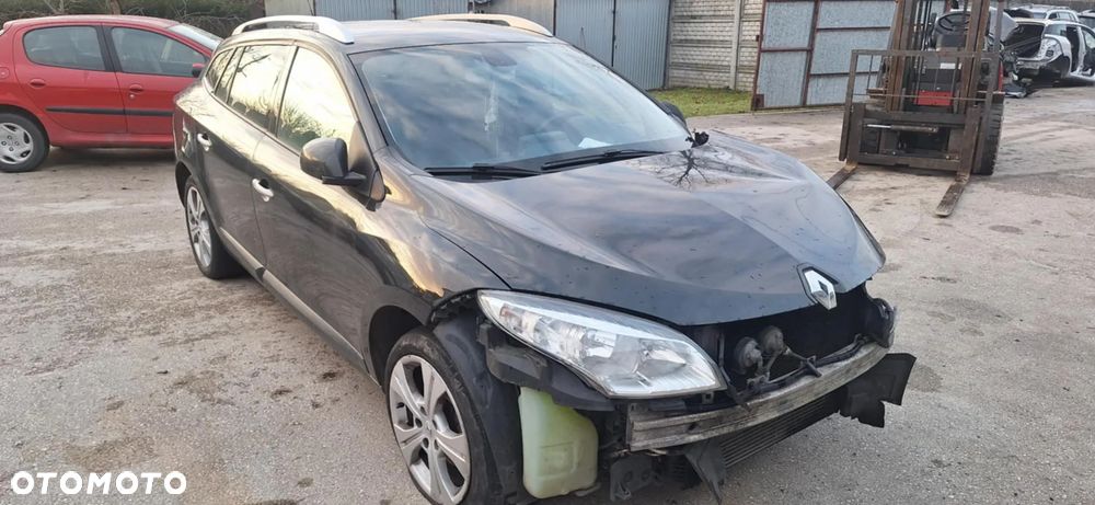 Renault MEGANE III NV676 błotnik prawy przód - 1