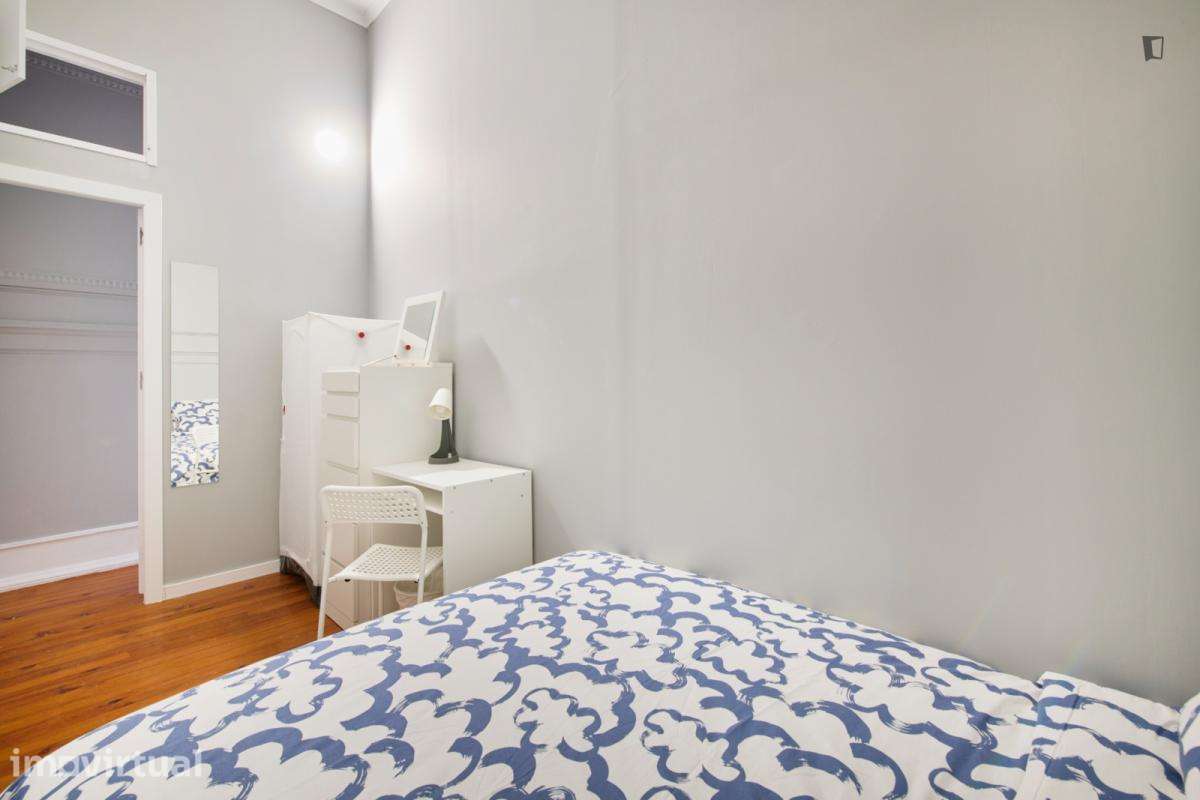 Quarto - localizado em Entrecampos Lisbon - Grande imagem: 3/49