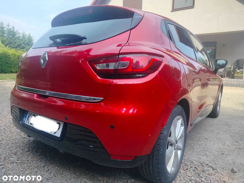 Renault Clio 1.2 16V Limited - 8
