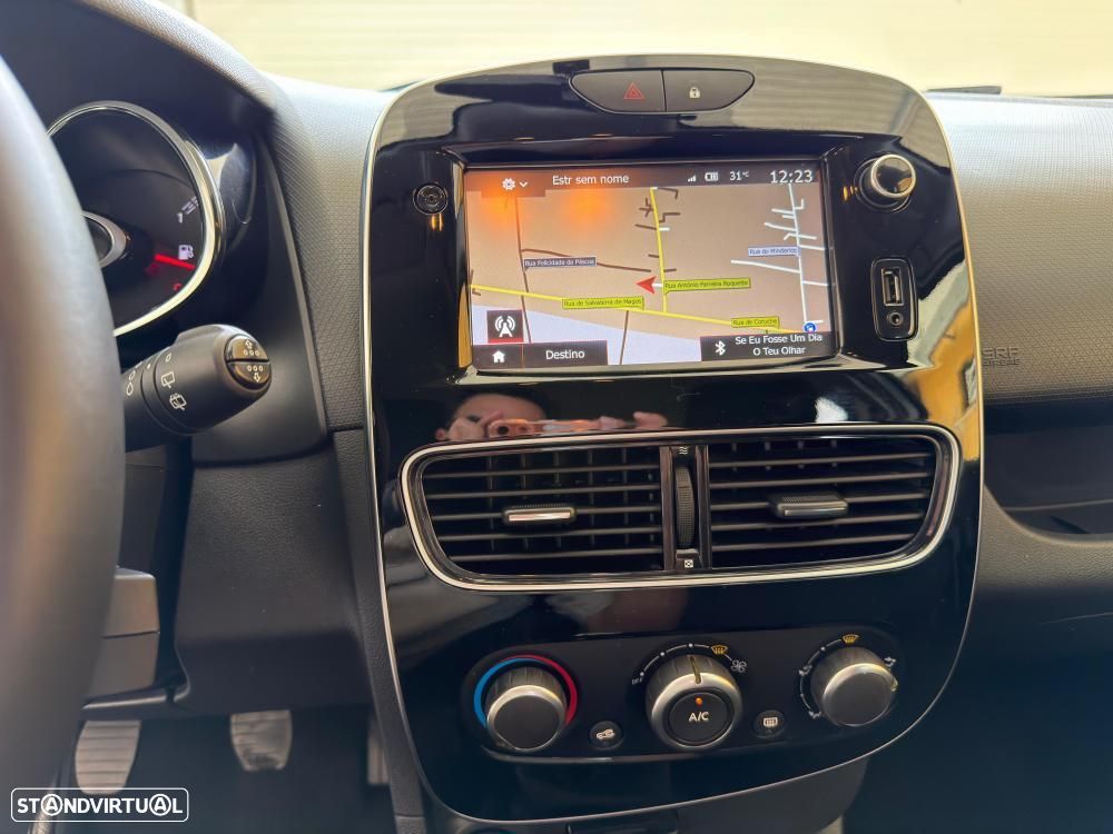 Renault Clio Sport Tourer 1.5 dCi Limited EDition - 15