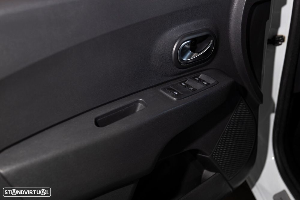 Dacia Lodgy 1.5 dCi Stepway 7L - 12