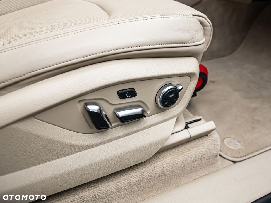 Audi Q7 3.0 TDI Quattro Tiptronic - 12