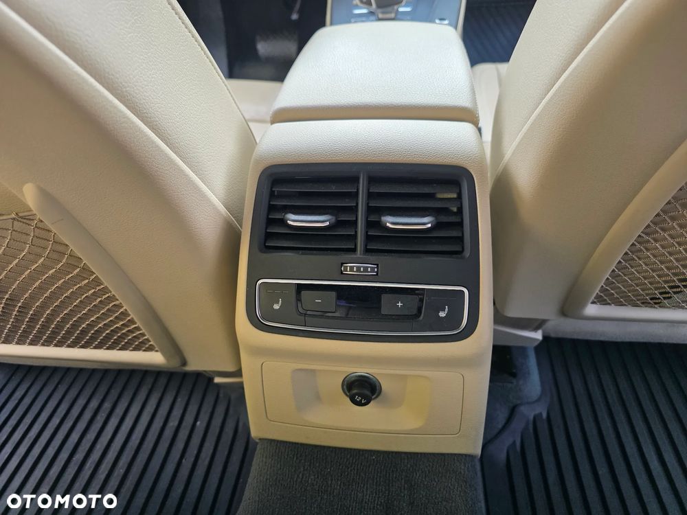 Audi A5 Sportback 2.0 TFSI quattro S tronic - 16