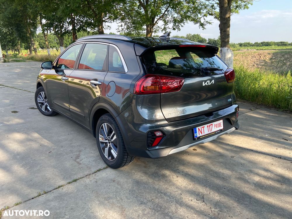 Kia Niro 1.6 GDI HEV 2WD OPF Aut. Vision - 29