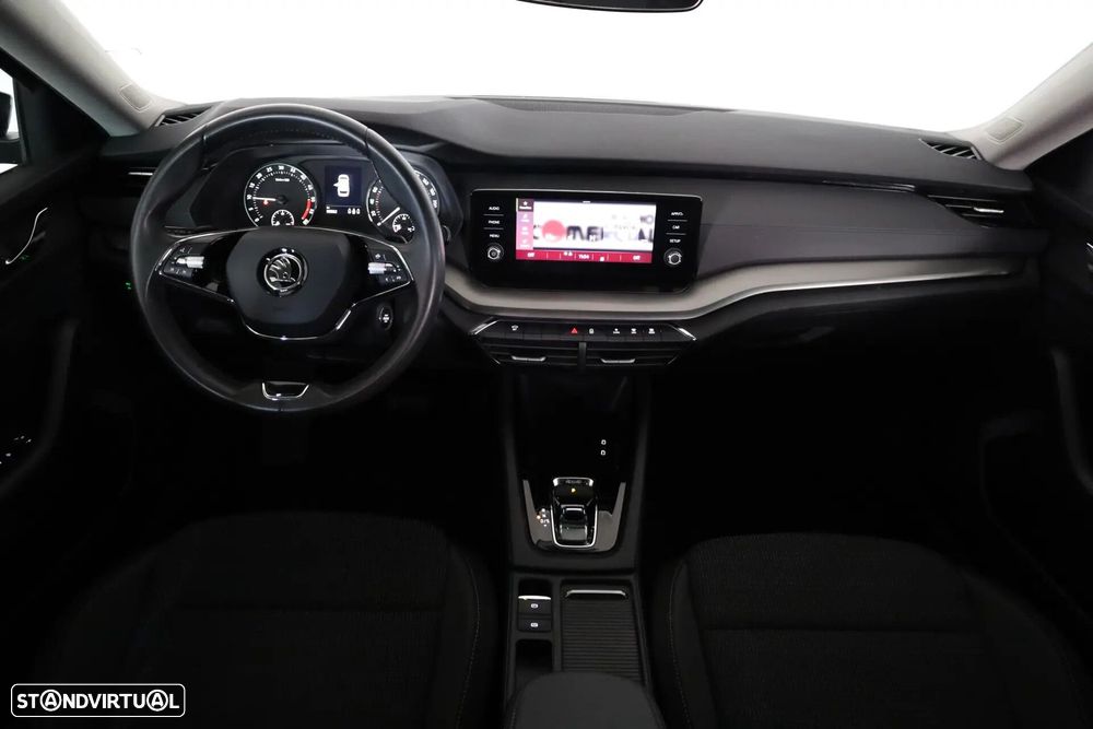 Skoda Octavia Break 2.0 TDI Scout DSG 4x4 - 6