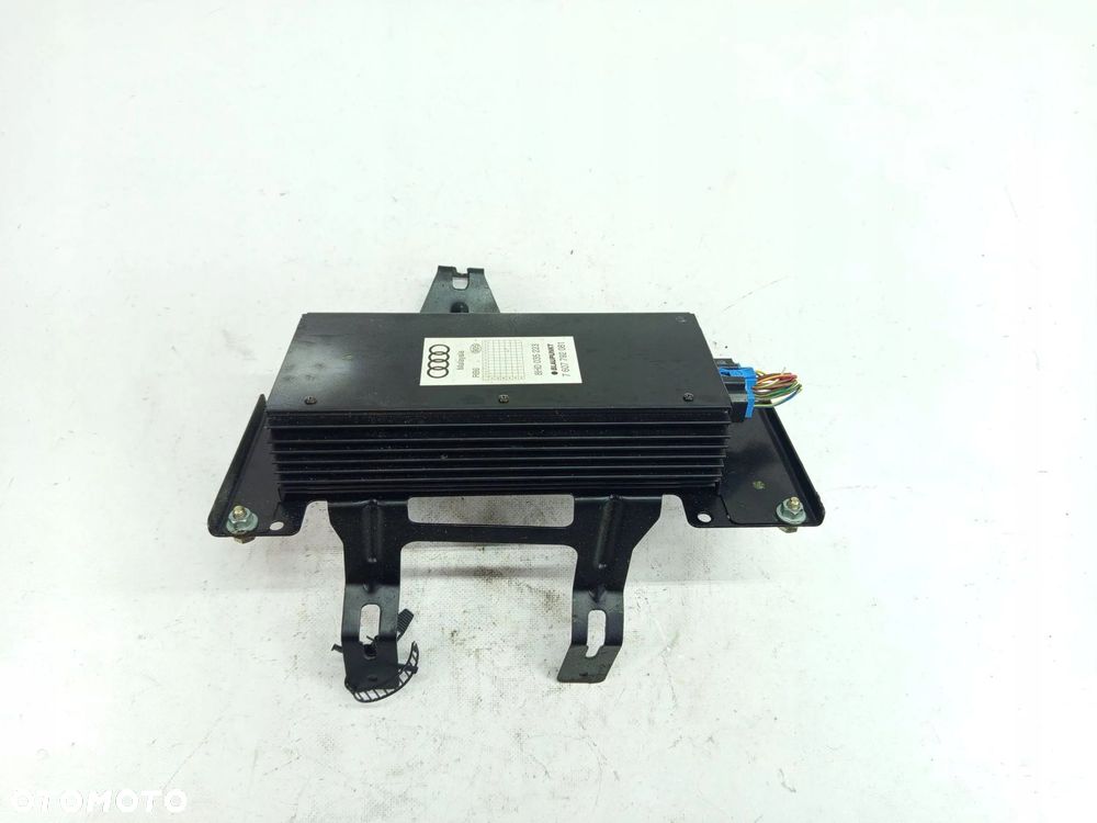Wzmacniacz nagłośnienia Audi A4 S4 B6 8E 8H 8H0035223 - 1