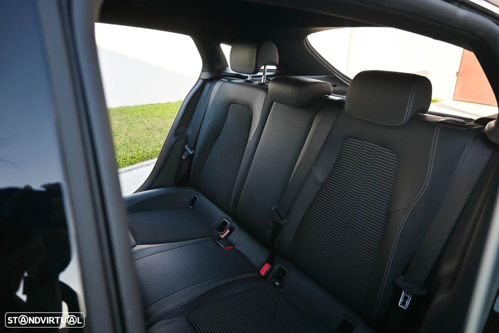 Mercedes-Benz CLA 250 e 8G-DCT Progressive - 18