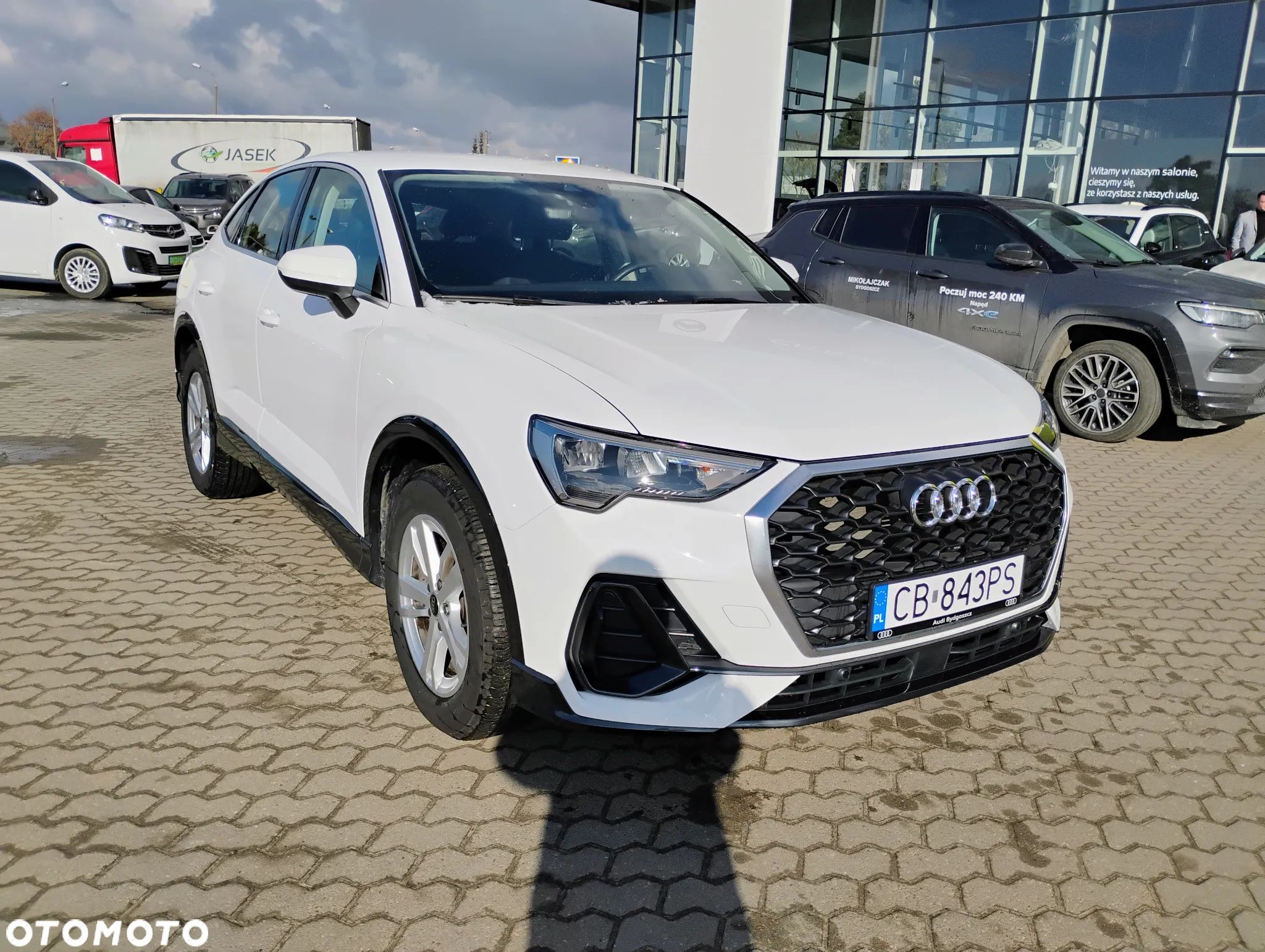 Audi Q3 35 TFSI S tronic - 1