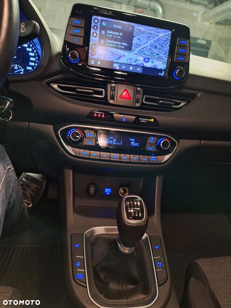 Hyundai i30 1.5 T-GDI 48V Executive - 7