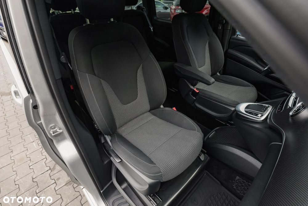 Mercedes-Benz Klasa V 250 d 9G-Tronic (d³ugi) - 16