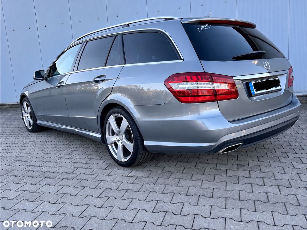 Mercedes-Benz Klasa E 220 CDI DPF BlueEFFICIENCY 7G-TRONIC Avantgarde - 6