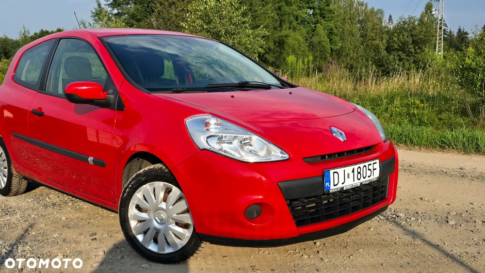 Renault Clio 1.2 16V 75 Collection - 1