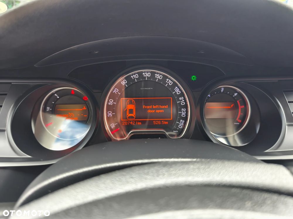 Citroën C5 2.0 HDi Attraction - 13
