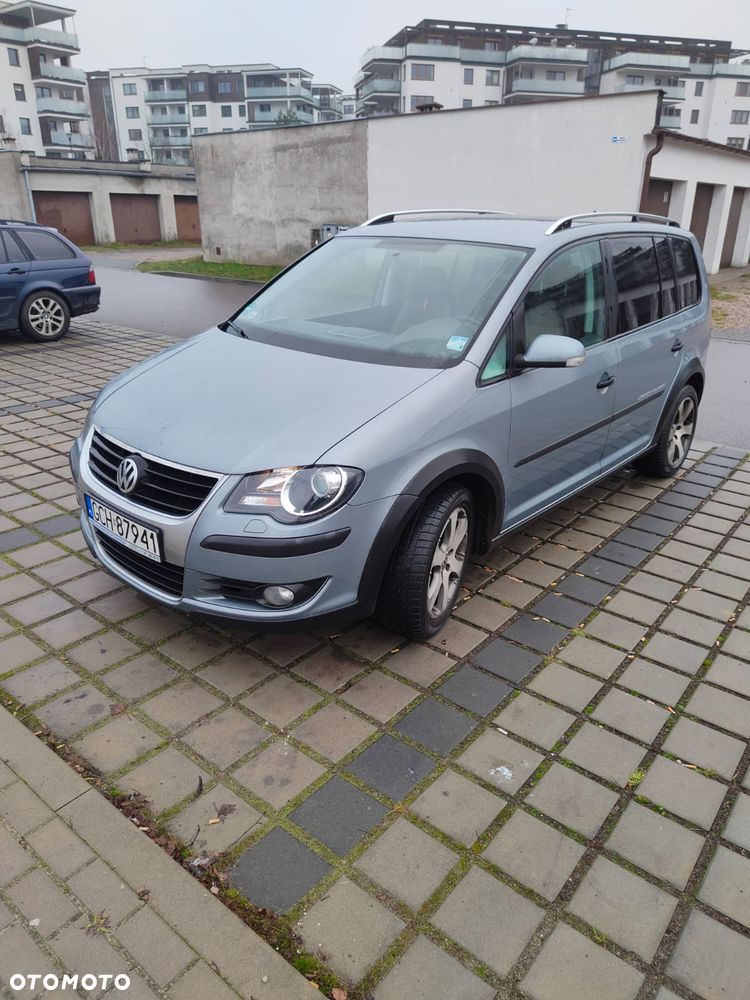 Volkswagen Touran 1.9 TDI DPF Cross - 1