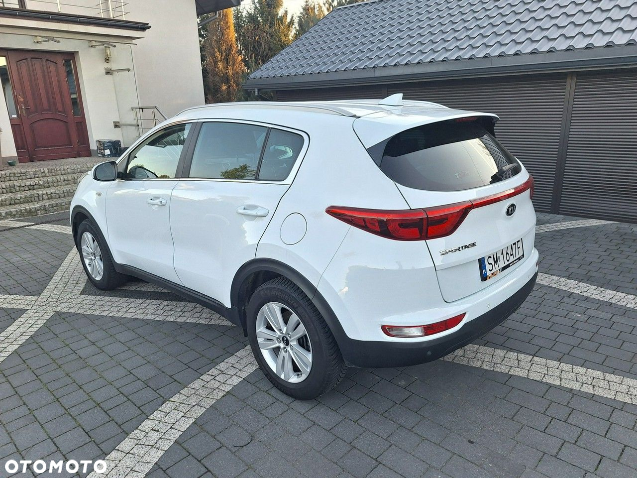 Kia Sportage - 4