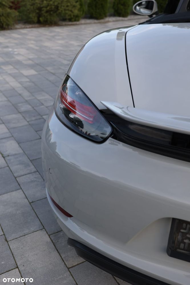 Porsche Boxster PDK - 12