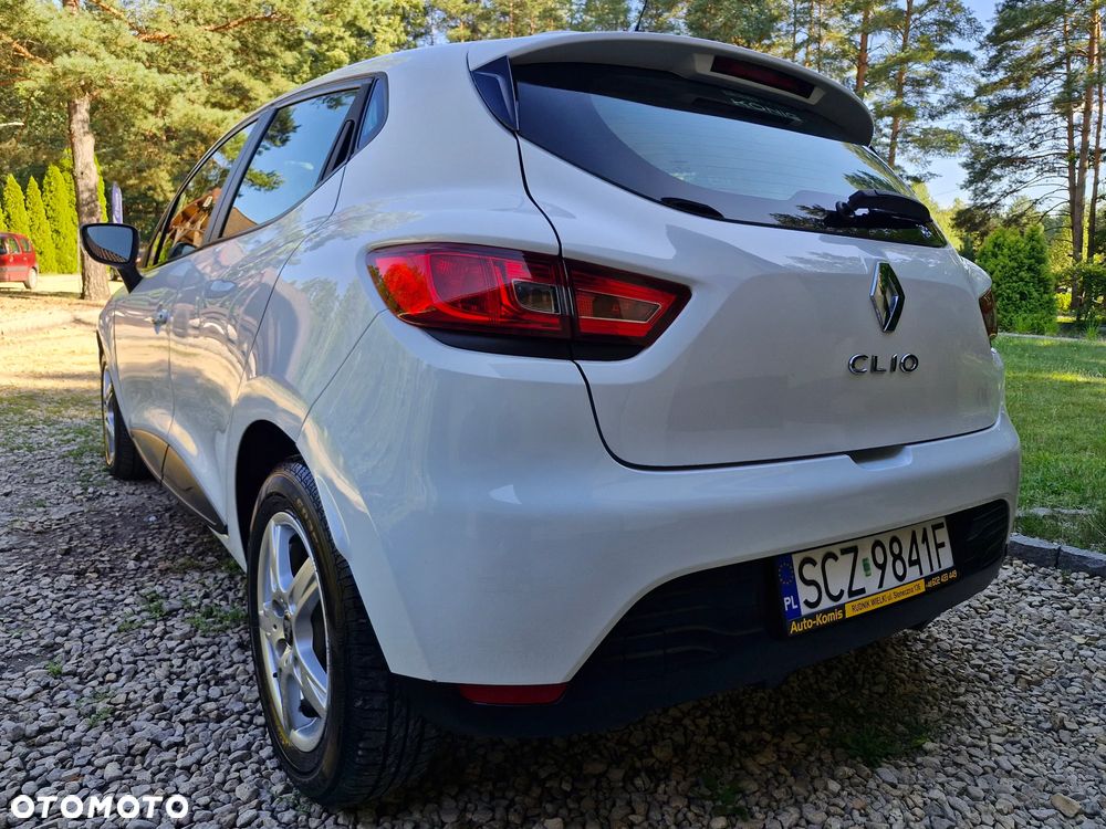 Renault Clio 1.2 16V 75 LIMITED - 4