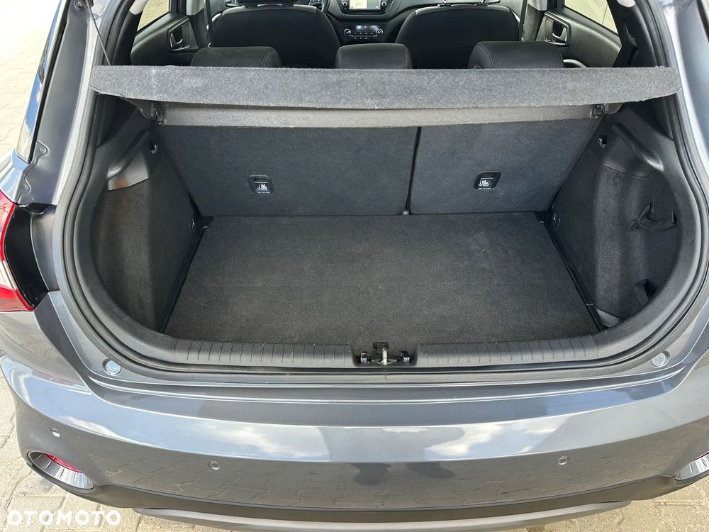 Hyundai i20 blue 1.0 T-GDI Active Trend - 17