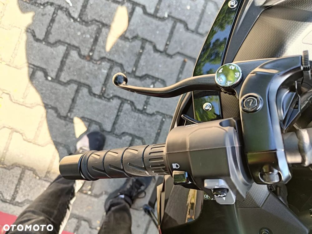 Kawasaki ZX - 10
