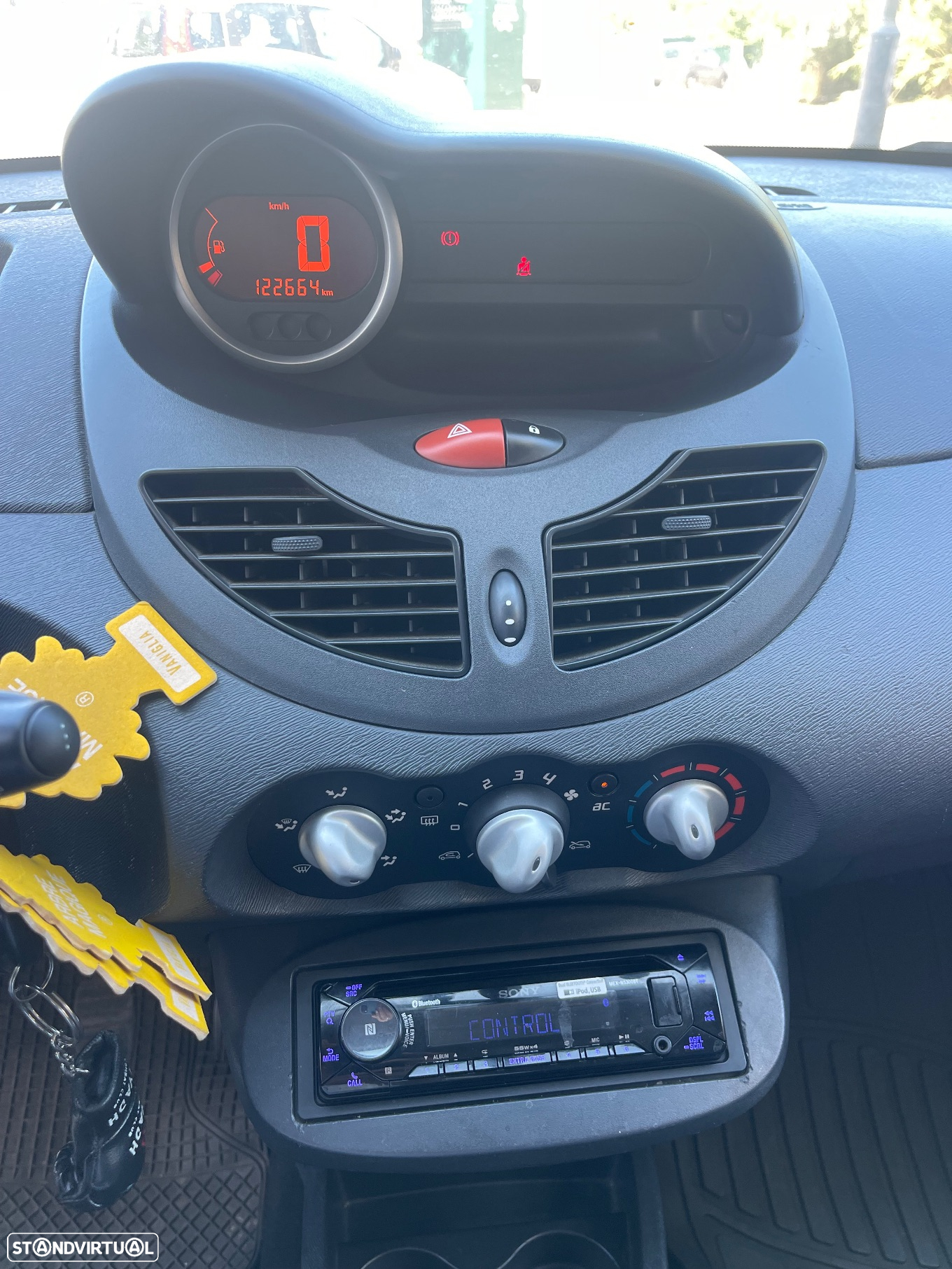Renault Twingo 1.2 16V Walkman - 10