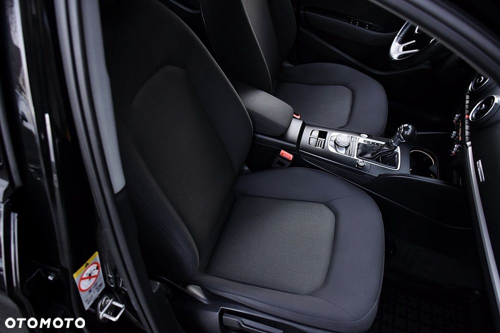 Audi A3 Limousine 1.5 TFSI S tronic - 24