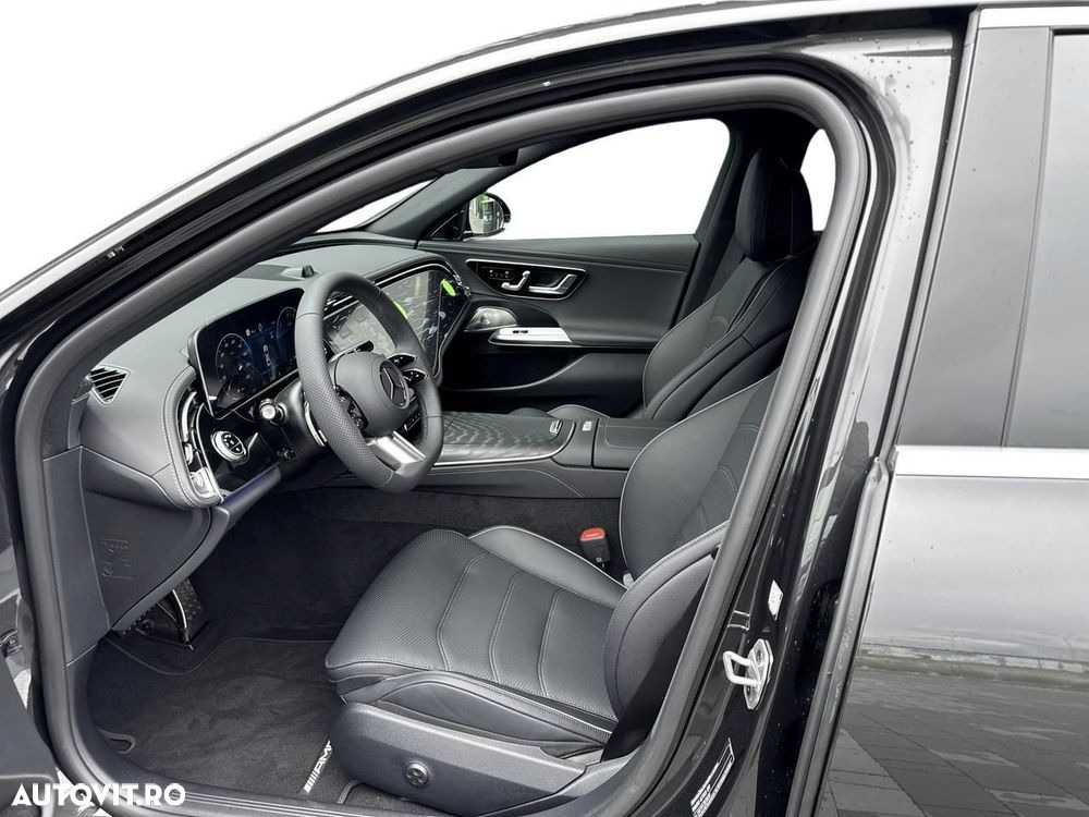 Mercedes-Benz E 300 4MATIC Aut. - 11