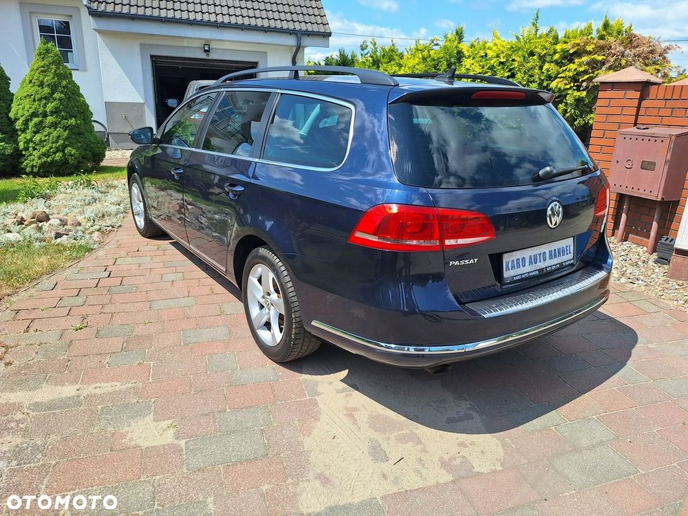 Volkswagen Passat - 8