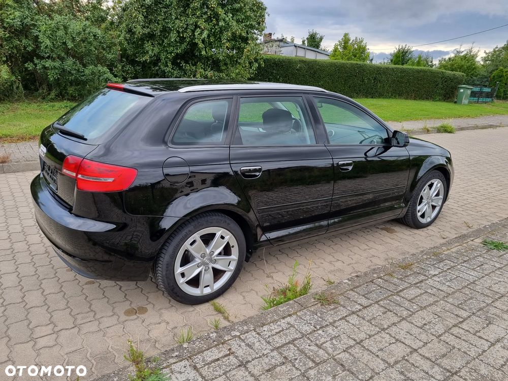 Audi A3 Sportback 2.0 TDI DPF Ambition S tronic - 8