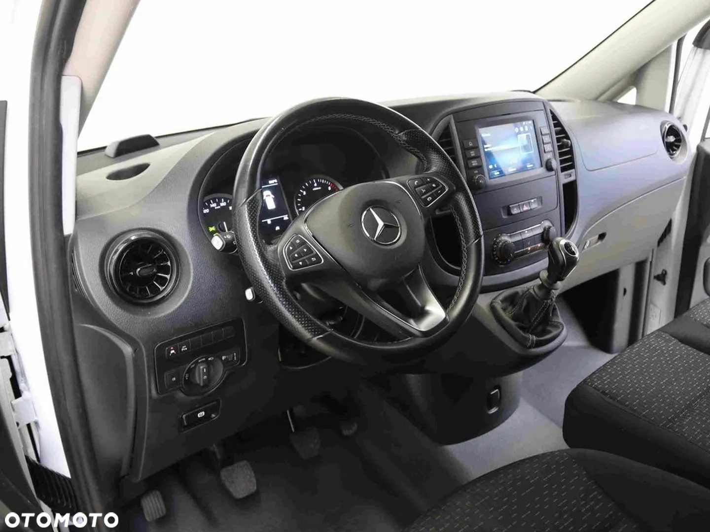 Mercedes-Benz Vito - 8