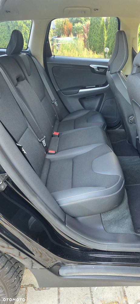 Volvo XC 60 - 18
