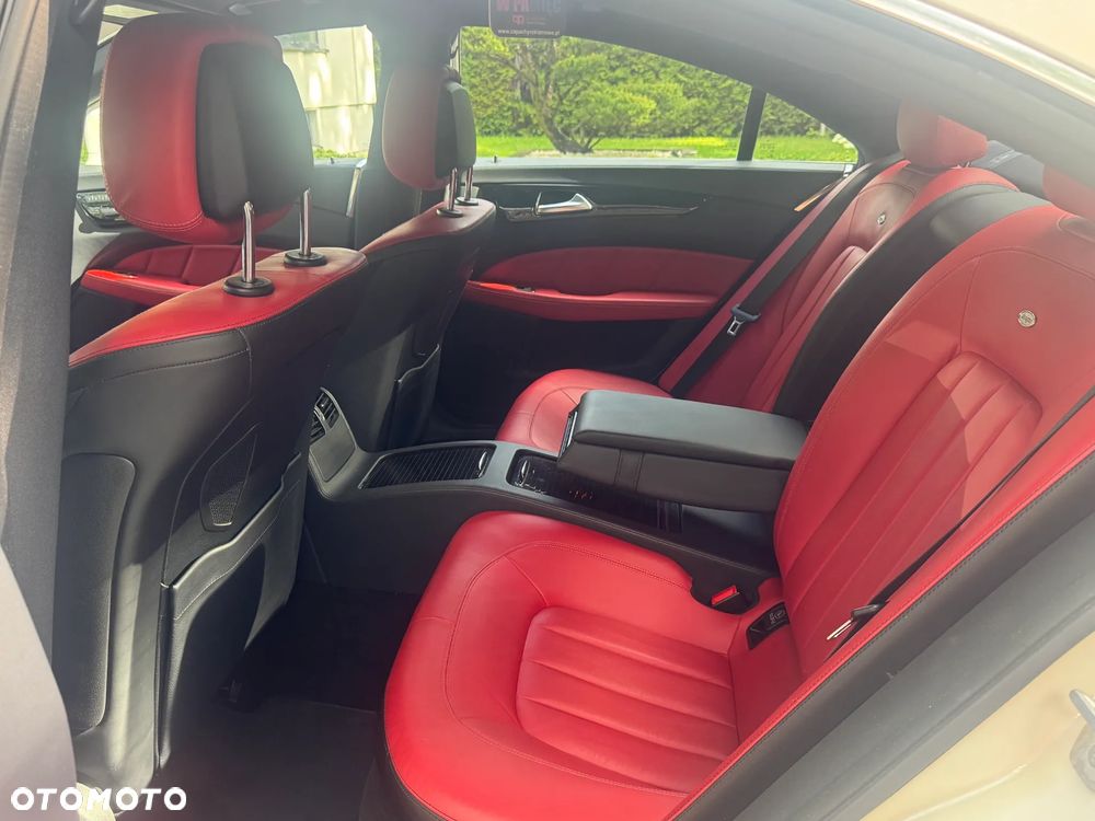 Mercedes-Benz CLS 350 CDI 4-Matic BlueEff - 15