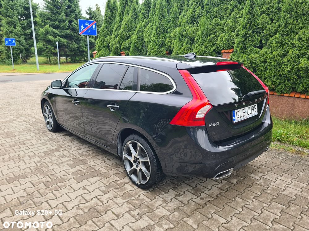 Volvo V60 D4 AWD Ocean Race - 4