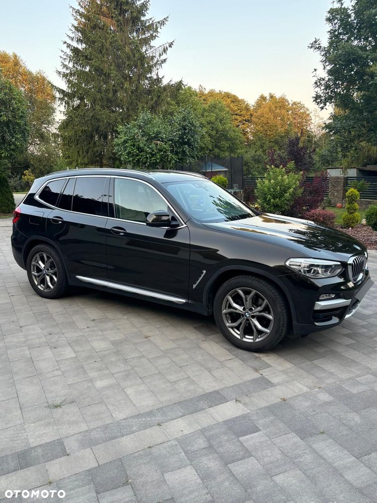 BMW X3 xDrive20d Luxury Line - 10